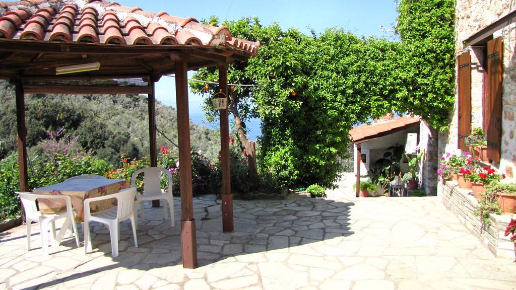 Tsorni Hill Cottage Lefokastro Exterior foto